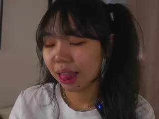 CoventinaDanby's Live Sex Cam Show