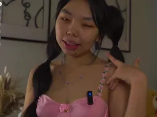 CoventinaDanby's Live Sex Cam Show