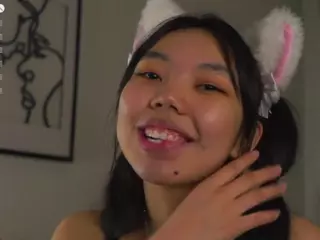 CoventinaDanby's Live Sex Cam Show