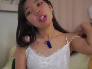 CoventinaDanby's Live Sex Cam Show