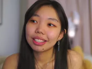 CoventinaDanby's Live Sex Cam Show