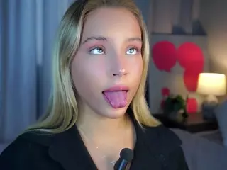 Amiblue's Live Sex Cam Show