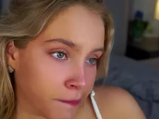 Amiblue's Live Sex Cam Show
