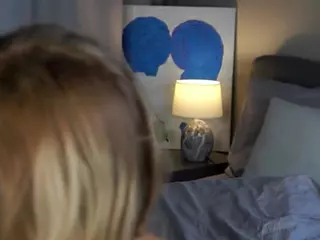 Amiblue's Live Sex Cam Show