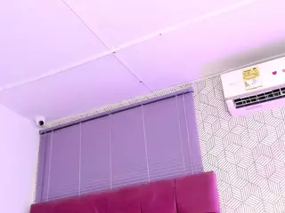 quianna-1's Live Sex Cam Show
