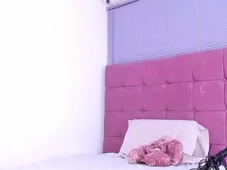 quianna-1's Live Sex Cam Show