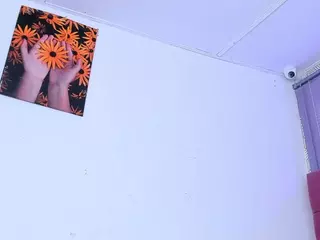 quianna-1's Live Sex Cam Show