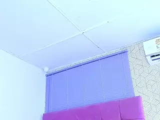 quianna-1's Live Sex Cam Show