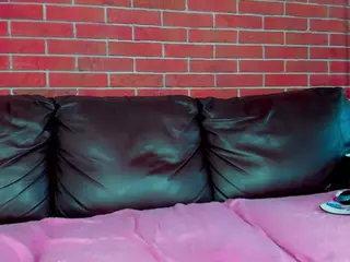 Alice's Live Sex Cam Show
