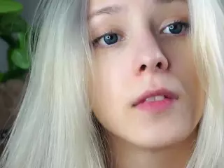 AntoniaHey's Live Sex Cam Show