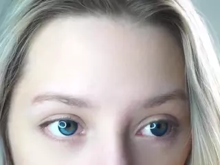 AntoniaHey's Live Sex Cam Show