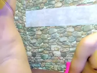 Kiara's Live Sex Cam Show