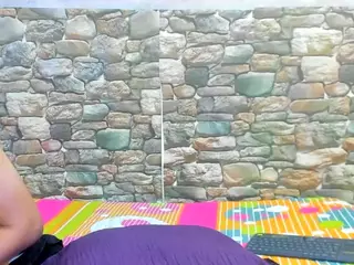 Kiara's Live Sex Cam Show