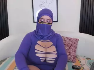 Cloe-adams's Live Sex Cam Show