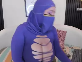 Cloe-adams's Live Sex Cam Show