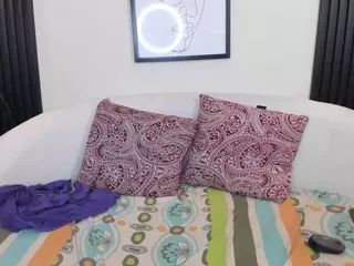 Cloe-adams's Live Sex Cam Show