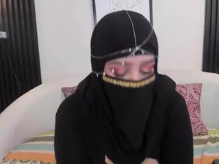 Cloe-adams's Live Sex Cam Show
