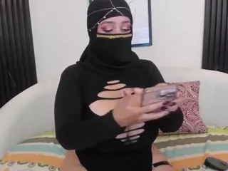 Cloe-adams's Live Sex Cam Show