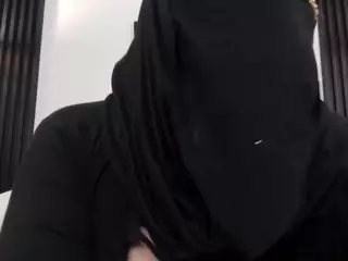Cloe-adams's Live Sex Cam Show