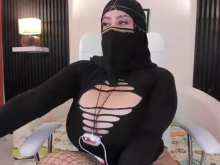 Cloe-adams's Live Sex Cam Show