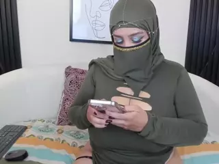 Cloe-adams's Live Sex Cam Show