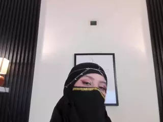 Cloe-adams's Live Sex Cam Show