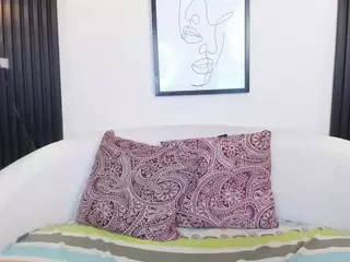 Cloe-adams's Live Sex Cam Show