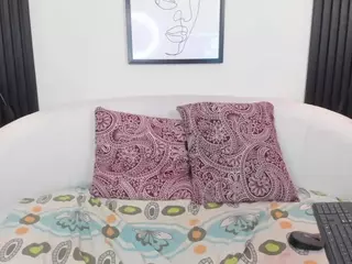 Cloe-adams's Live Sex Cam Show
