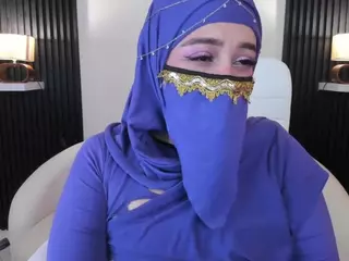 Cloe-adams's Live Sex Cam Show