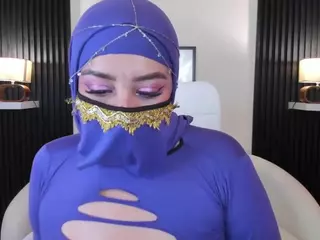 Cloe-adams's Live Sex Cam Show