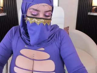 Cloe-adams's Live Sex Cam Show