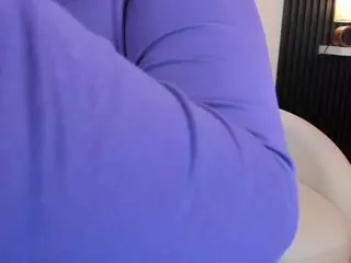 Cloe-adams's Live Sex Cam Show