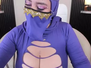 Cloe-adams's Live Sex Cam Show