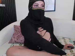 Cloe-adams's Live Sex Cam Show