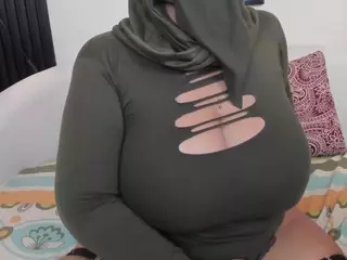 Cloe-adams's Live Sex Cam Show