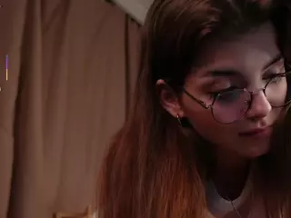 EldaGoldsmith's Live Sex Cam Show