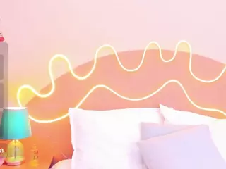 Nicole Angels's Live Sex Cam Show