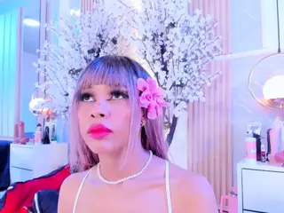 SalomeBenz's Live Sex Cam Show