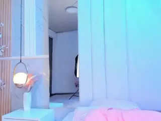 SalomeBenz's Live Sex Cam Show