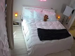 voyeurcam-whitneyoc-01's Live Sex Cam Show