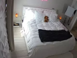 voyeurcam-whitneyoc-01's Live Sex Cam Show