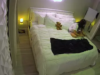 voyeurcam-whitneyoc-01's Live Sex Cam Show