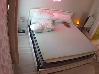 voyeurcam-whitneyoc-01's Live Sex Cam Show