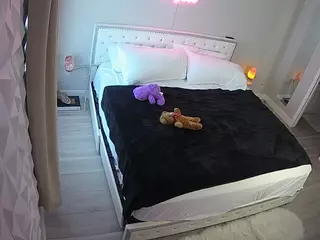 voyeurcam-whitneyoc-01's Live Sex Cam Show