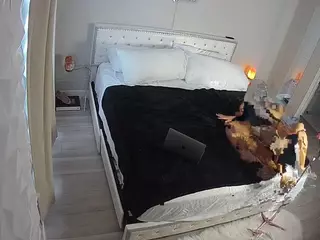 voyeurcam-whitneyoc-01's Live Sex Cam Show