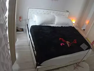 voyeurcam-whitneyoc-01's Live Sex Cam Show