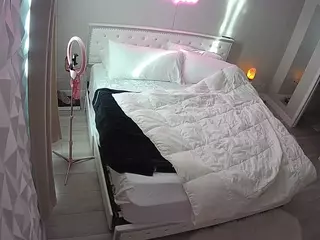 voyeurcam-whitneyoc-01's Live Sex Cam Show