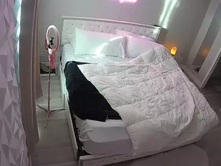voyeurcam-whitneyoc-01's Live Sex Cam Show