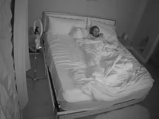 voyeurcam-whitneyoc-01's Live Sex Cam Show