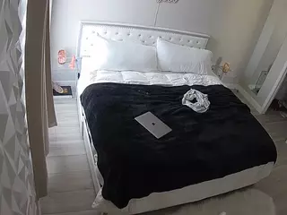 voyeurcam-whitneyoc-01's Live Sex Cam Show